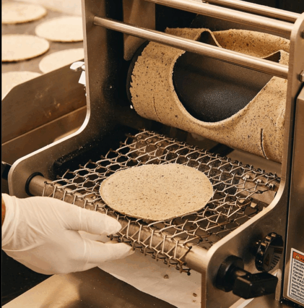 Ventura Flex TM 105® Corn Tortilla Maker - Image 3